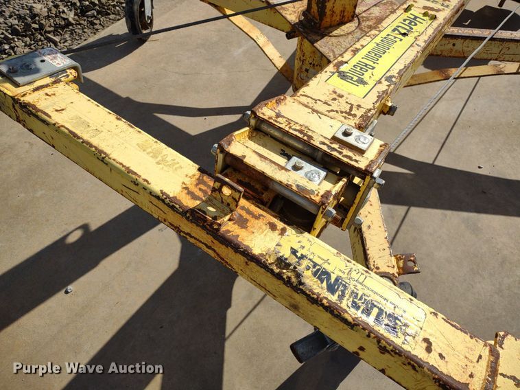 image for item DQ1677 Sumner  lift base