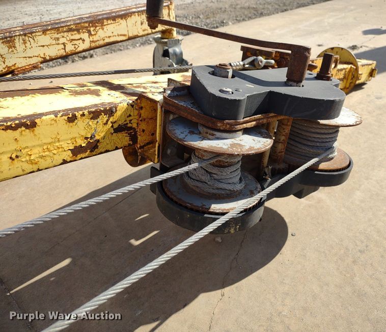 image for item DQ1677 Sumner  lift base