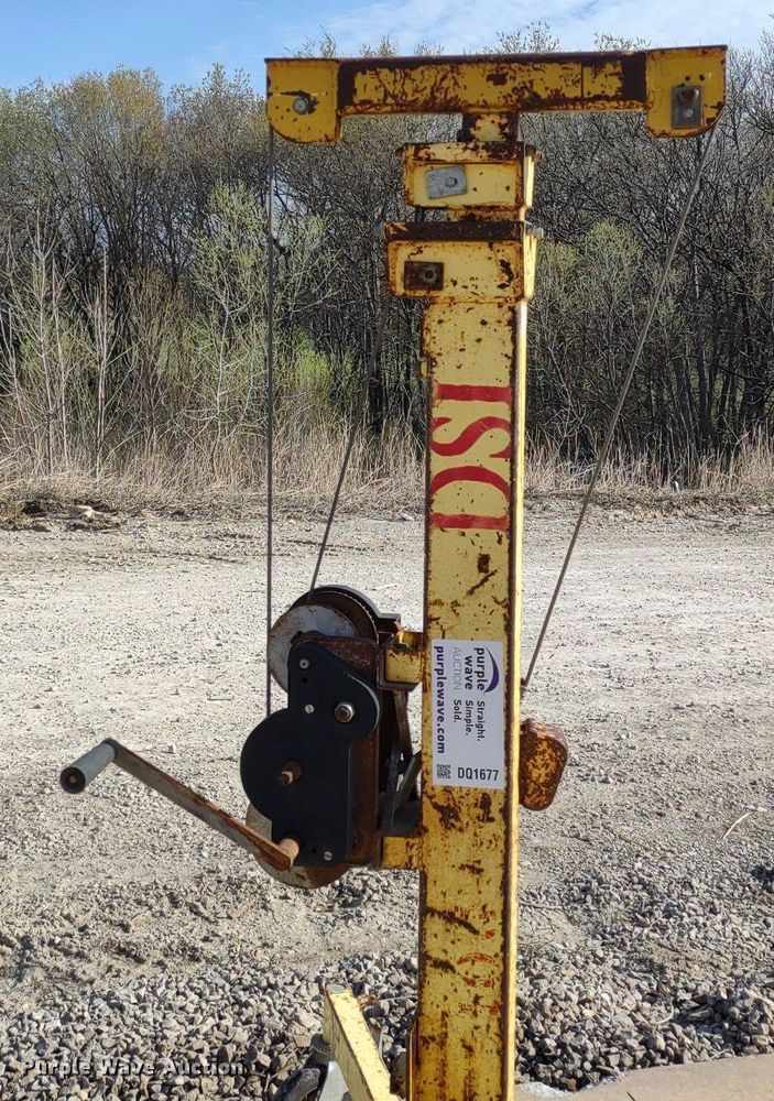 image for item DQ1677 Sumner  lift base