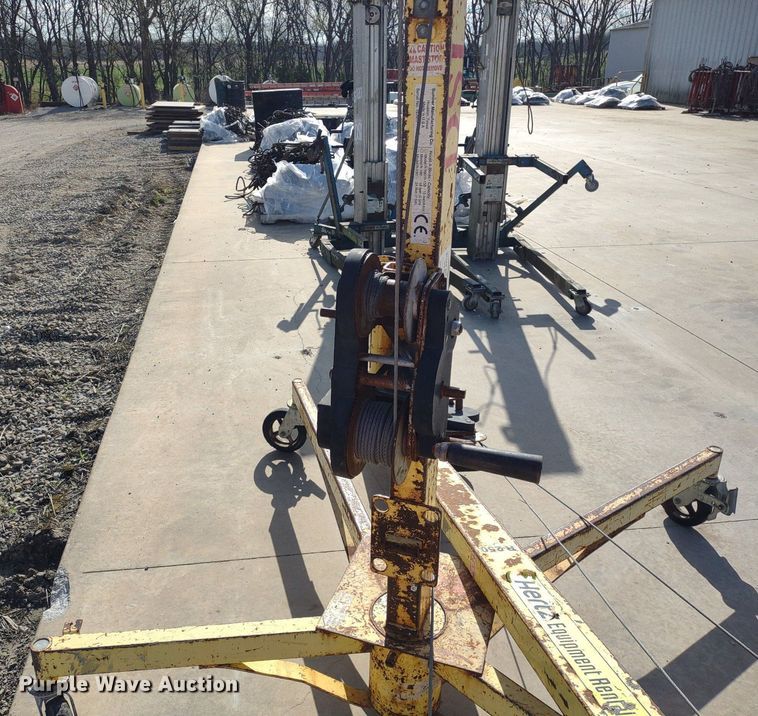 image for item DQ1677 Sumner  lift base