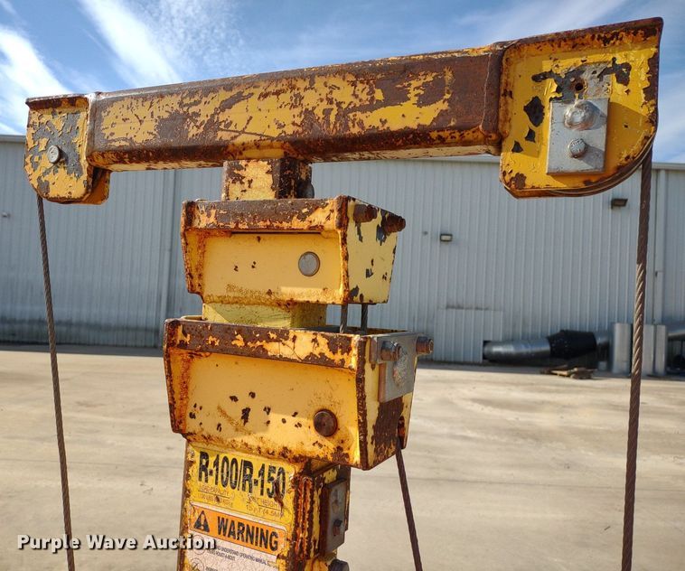 image for item DQ1677 Sumner  lift base