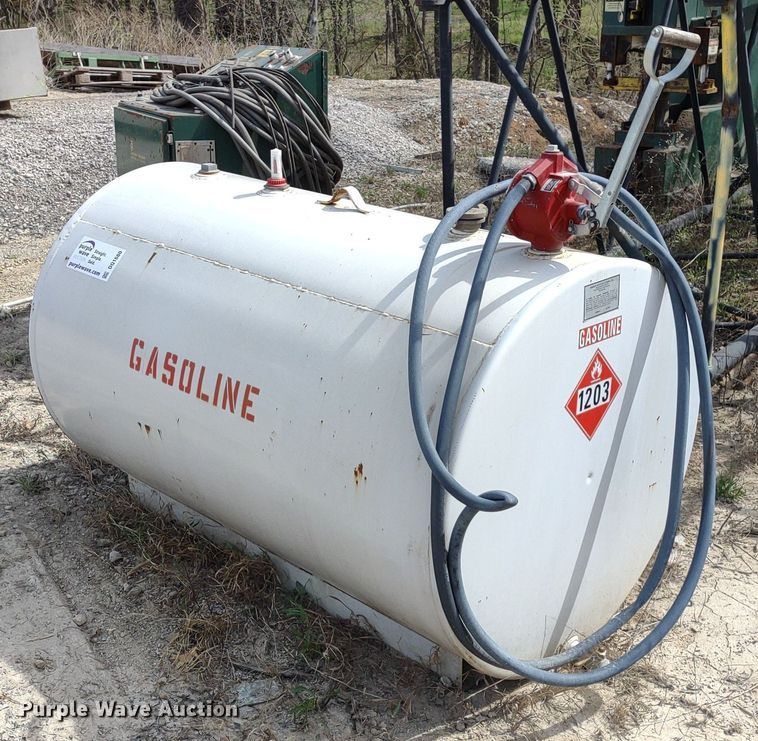 image for item DQ1680 Derson Manufacturing  fuel tank