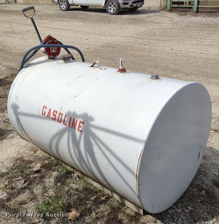 image for item DQ1680 Derson Manufacturing  fuel tank