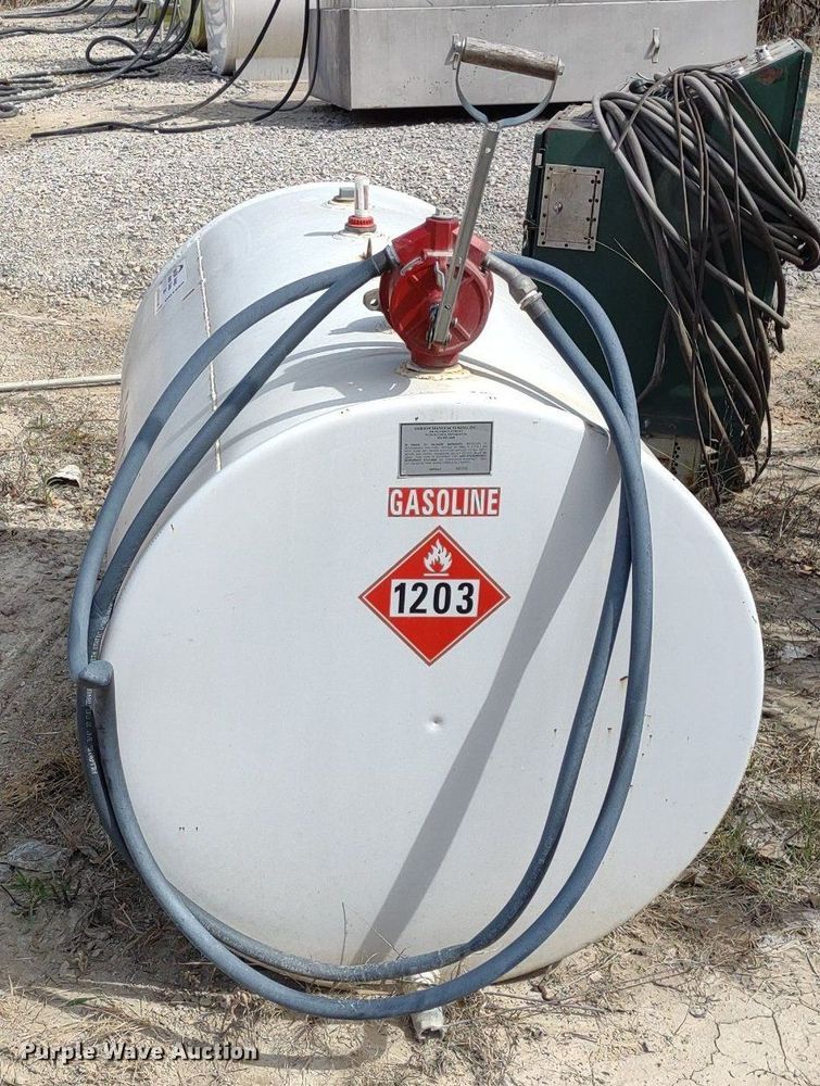 image for item DQ1680 Derson Manufacturing  fuel tank