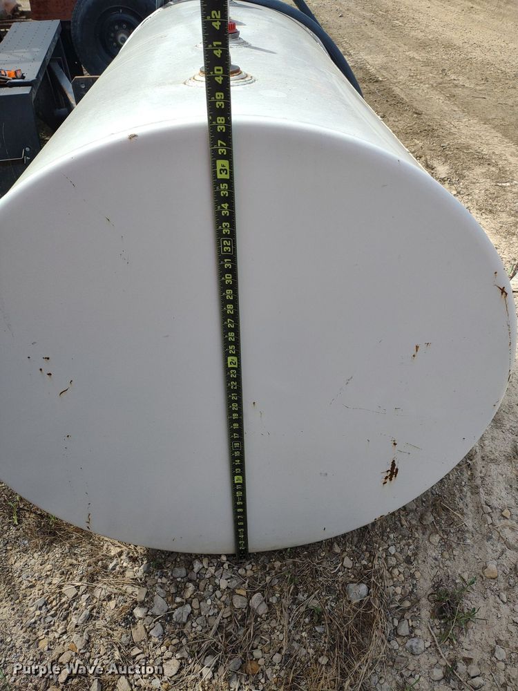 image for item DQ1680 Derson Manufacturing  fuel tank