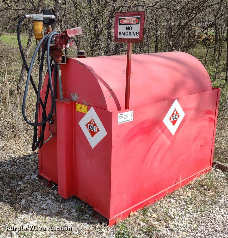 image for item DQ1681 Fuel tank