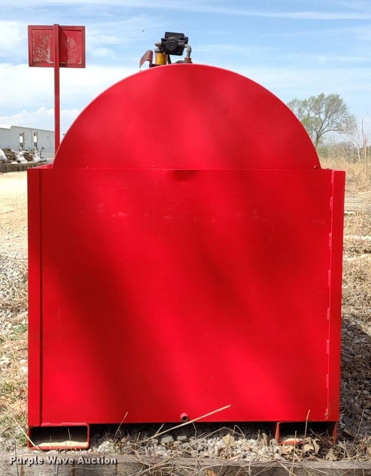 image for item DQ1681 Fuel tank