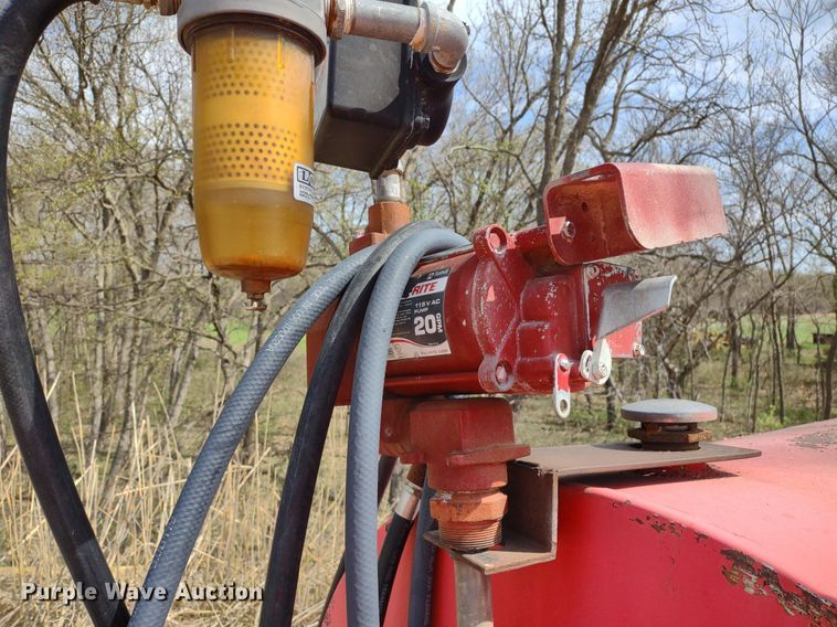 image for item DQ1681 Fuel tank