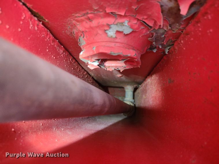 image for item DQ1681 Fuel tank