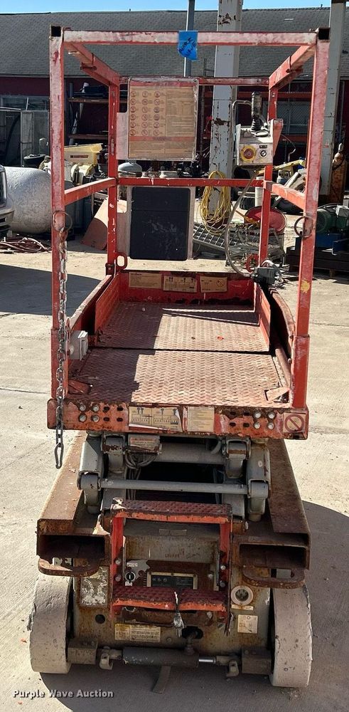 image for item DR4554 Skyjack SJIII 3215  scissor lift