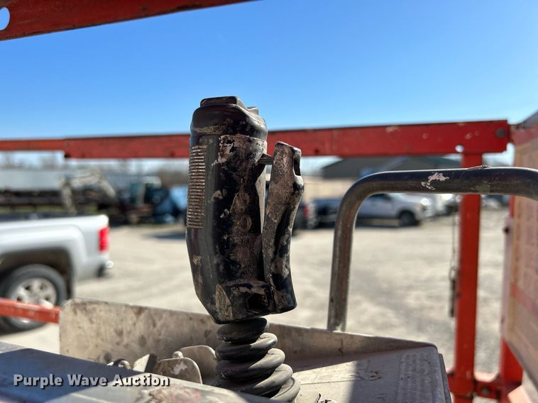 image for item DR4554 Skyjack SJIII 3215  scissor lift