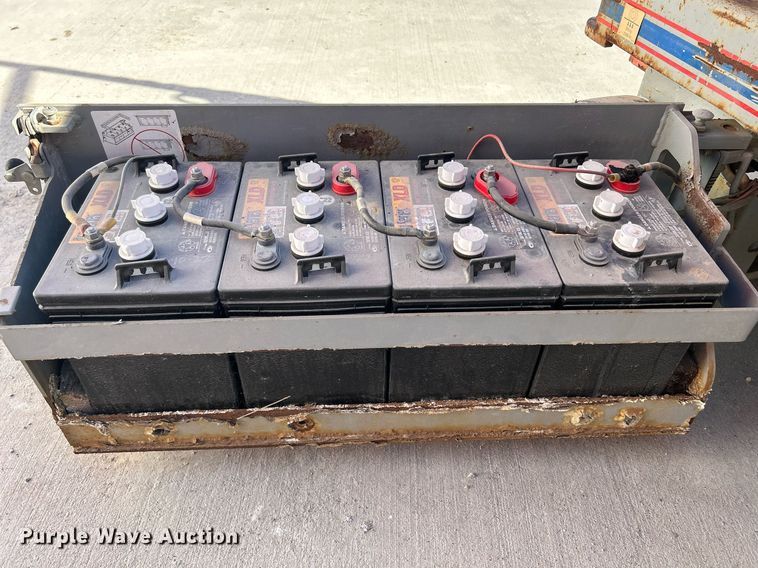 image for item DR4554 Skyjack SJIII 3215  scissor lift