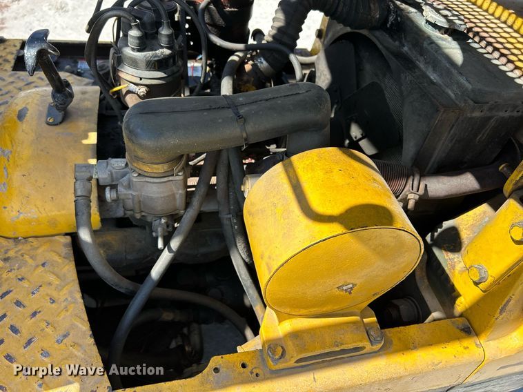 image for item DR4556 Hyster A10D  forklift