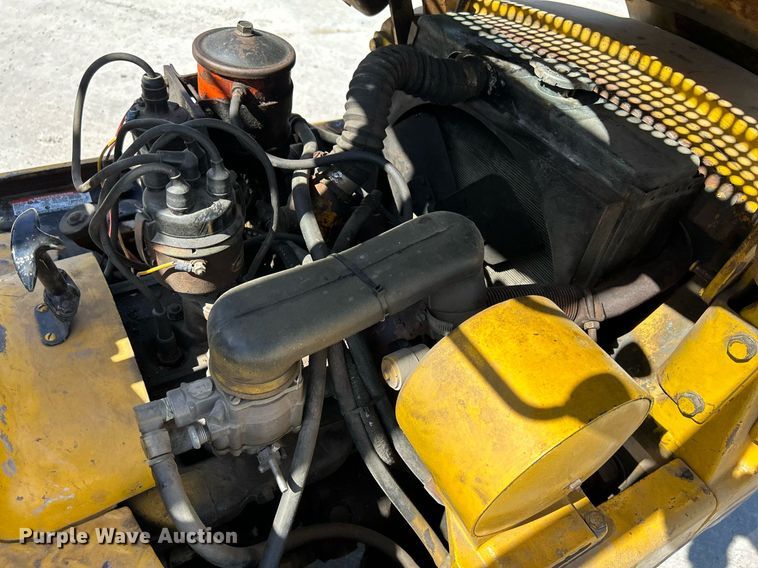 image for item DR4556 Hyster A10D  forklift