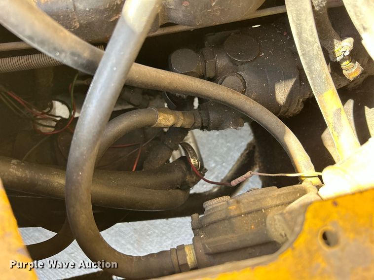 image for item DR4556 Hyster A10D  forklift