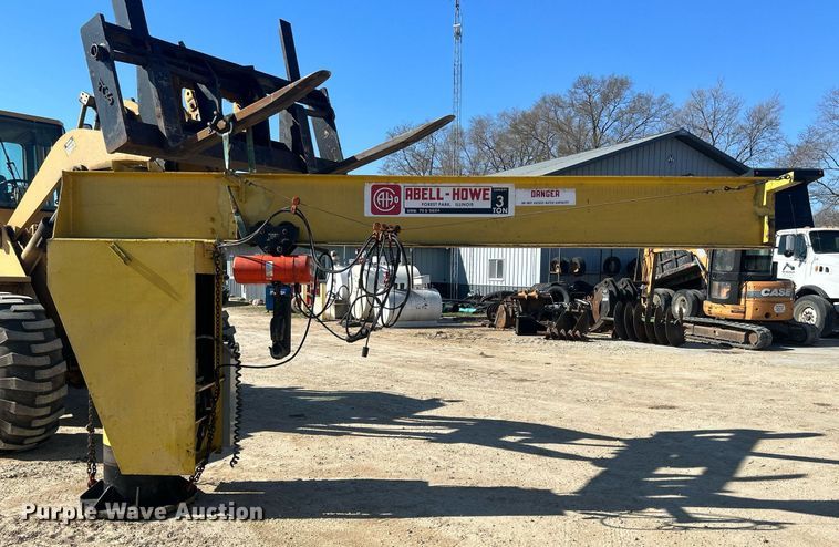 image for item DR4562 Abell-Howe  jib crane