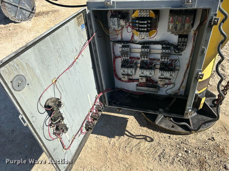 image for item DR4562 Abell-Howe  jib crane