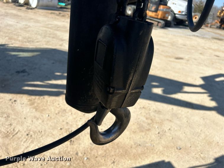 image for item DR4562 Abell-Howe  jib crane