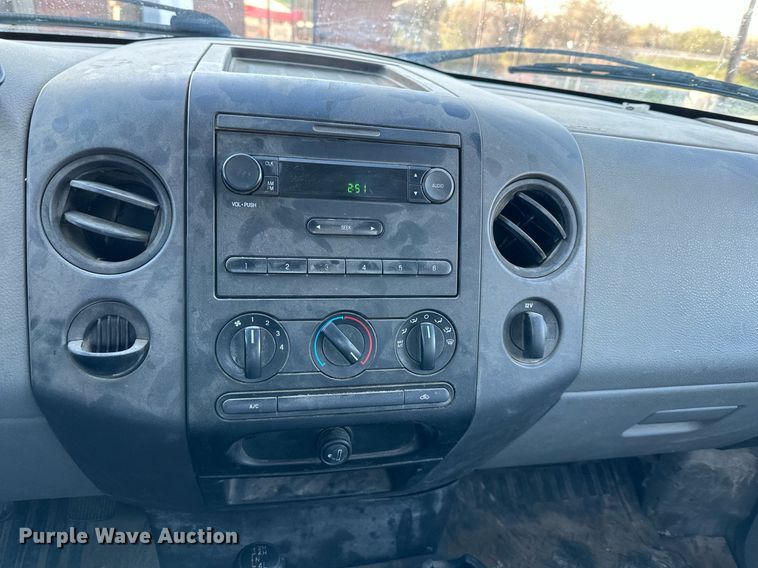 image for item DR5172 2007 Ford F150  pickup truck