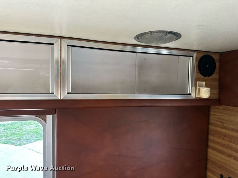 image for item DR5173 1995 Ford E350  ambulance