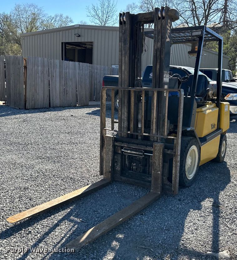 image for item DR5190 Yale GLP060ZGNGAE087  forklift