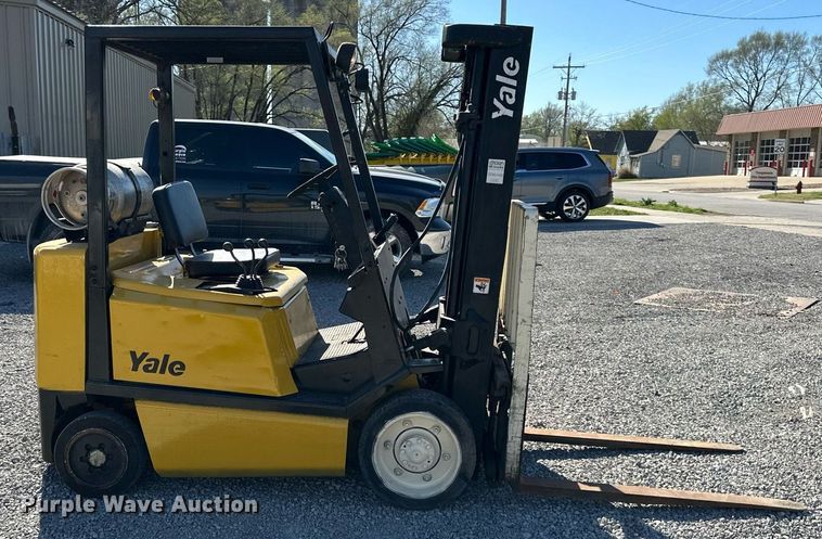 image for item DR5191 Yale  forklift
