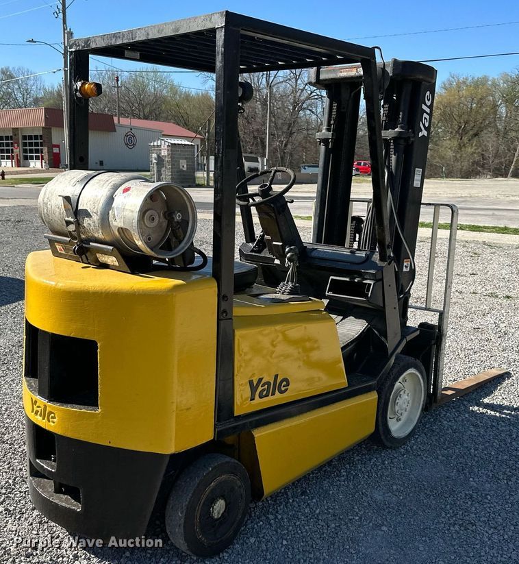 image for item DR5191 Yale  forklift
