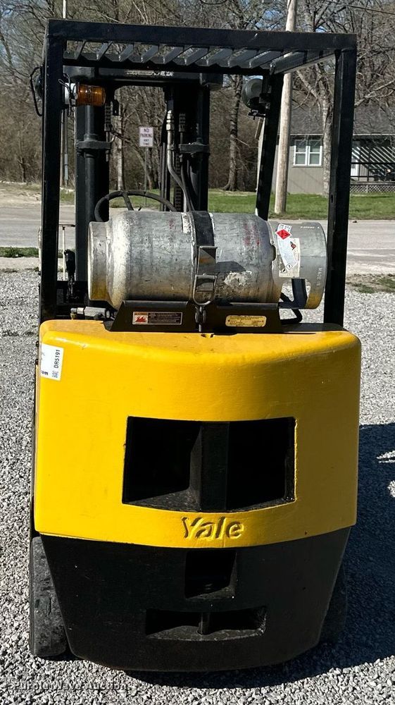 image for item DR5191 Yale  forklift