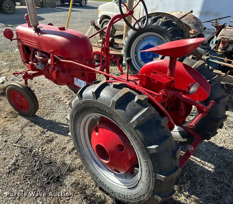 image for item DR5192 International Harvester Farmall Cub  tractor