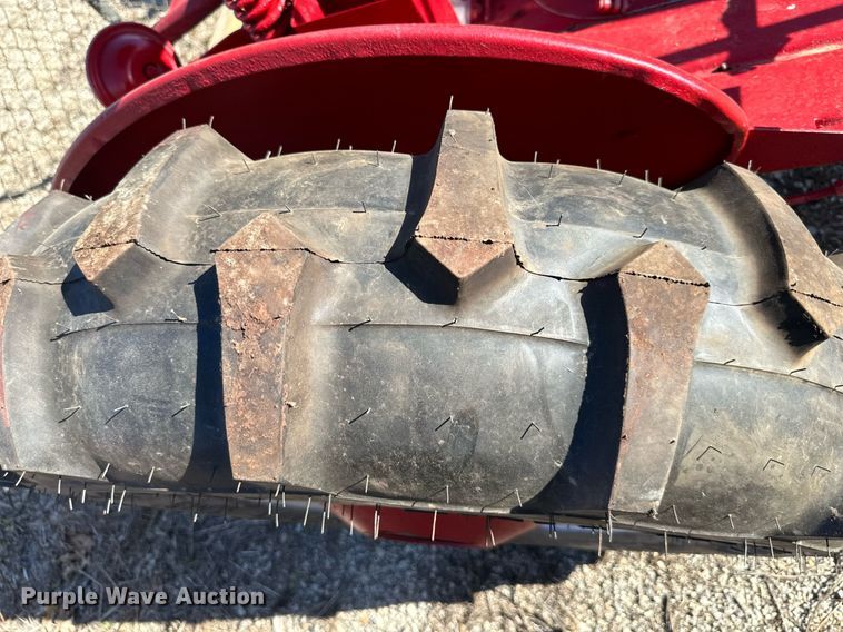 image for item DR5192 International Harvester Farmall Cub  tractor