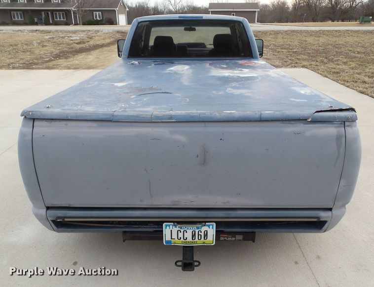 image for item HF9990 1989  Chevrolet C1500  Ext. Cab pickup truck