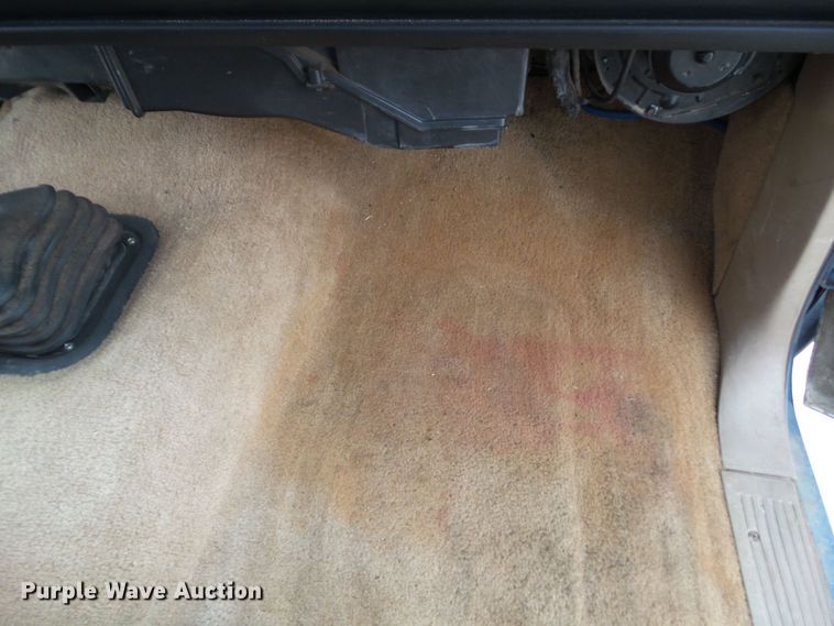 image for item HF9990 1989  Chevrolet C1500  Ext. Cab pickup truck