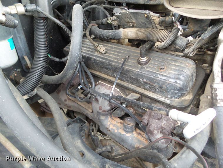 image for item HF9990 1989  Chevrolet C1500  Ext. Cab pickup truck