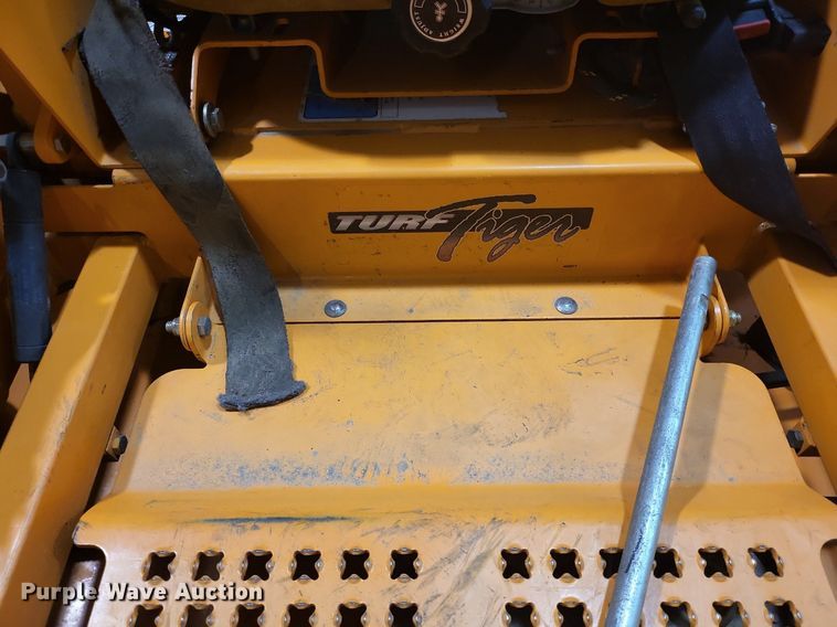 image for item IU9932 Scag Turf Tiger  lawn mower