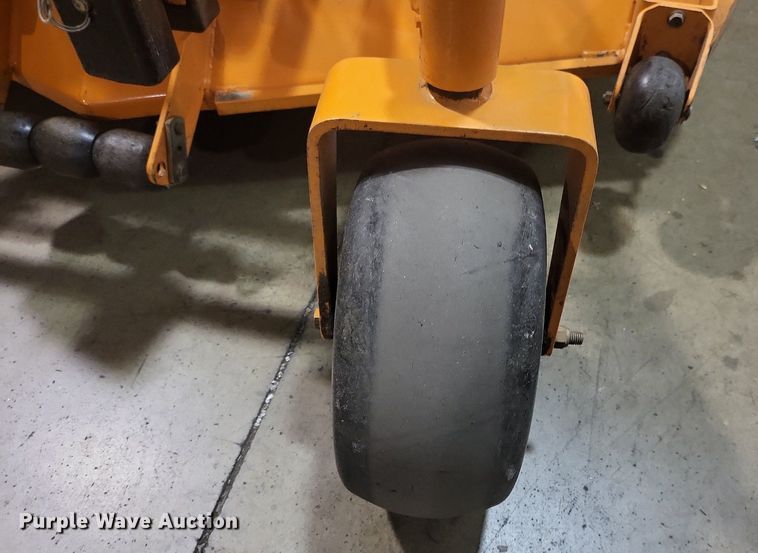 image for item IU9932 Scag Turf Tiger  lawn mower