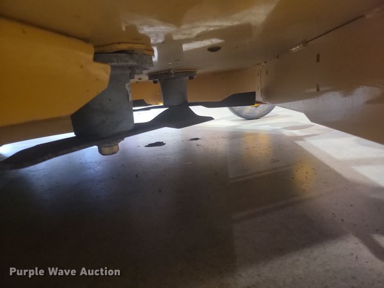 image for item IU9936 Cub Cadet Pro HW 300