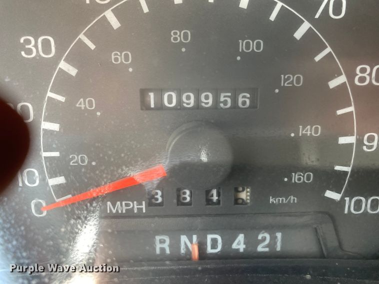 image for item KB9488 2005 Ford F750 Super Duty  fuel truck