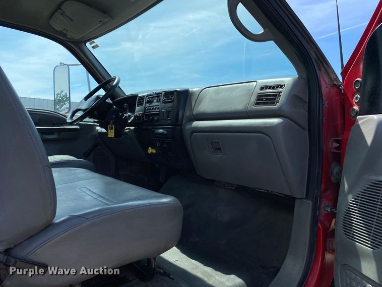 image for item KB9488 2005 Ford F750 Super Duty  fuel truck