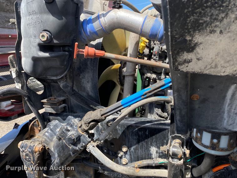 image for item KB9488 2005 Ford F750 Super Duty  fuel truck