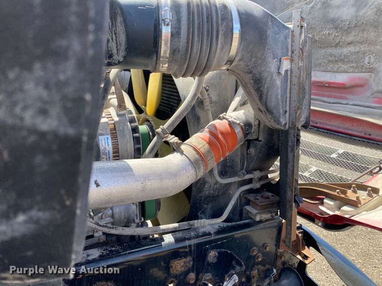 image for item KB9488 2005 Ford F750 Super Duty  fuel truck