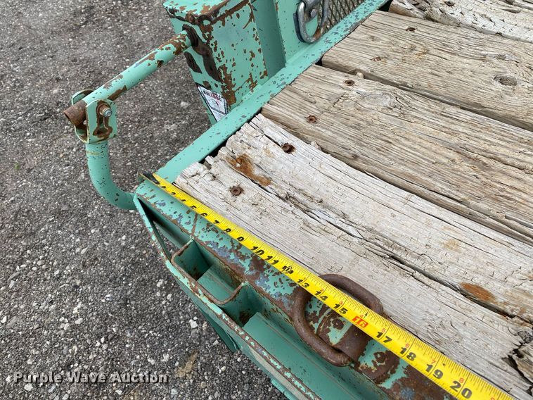 image for item KB9509 2008 Circle D 21GNFBBT  equipment trailer