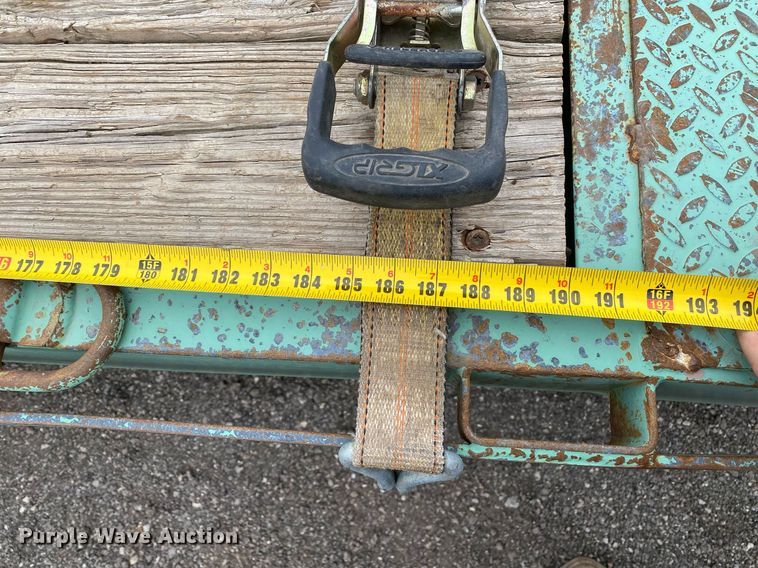 image for item KB9509 2008 Circle D 21GNFBBT  equipment trailer