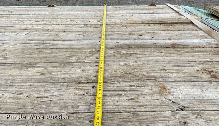 image for item KB9509 2008 Circle D 21GNFBBT  equipment trailer