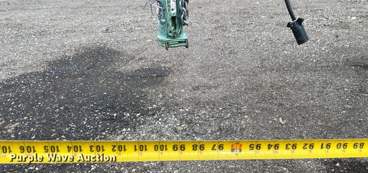 image for item KB9509 2008 Circle D 21GNFBBT  equipment trailer