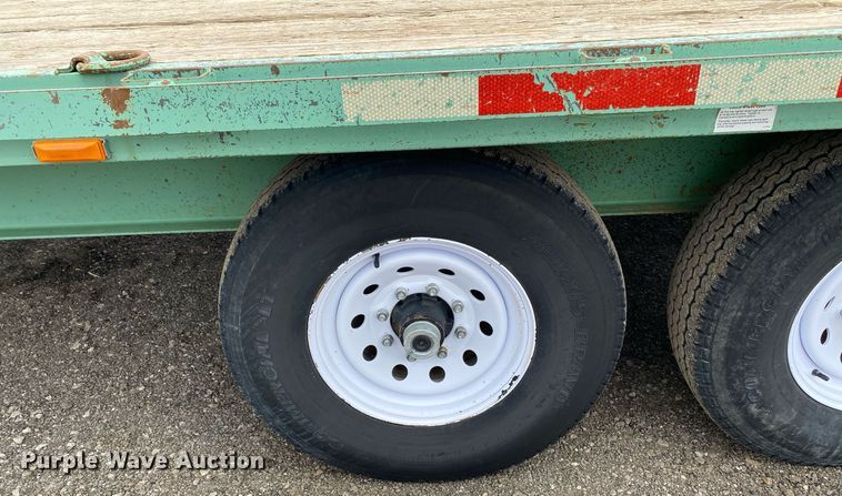 image for item KB9509 2008 Circle D 21GNFBBT  equipment trailer