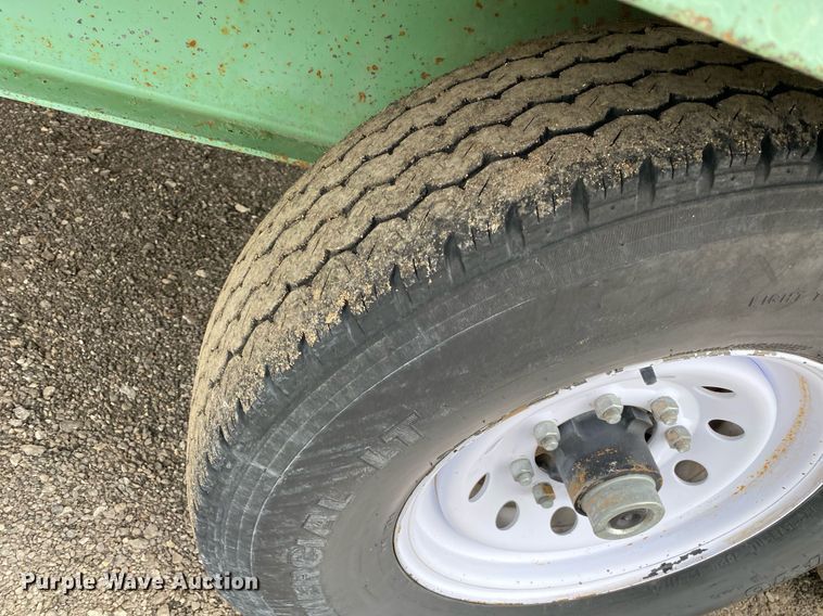 image for item KB9509 2008 Circle D 21GNFBBT  equipment trailer