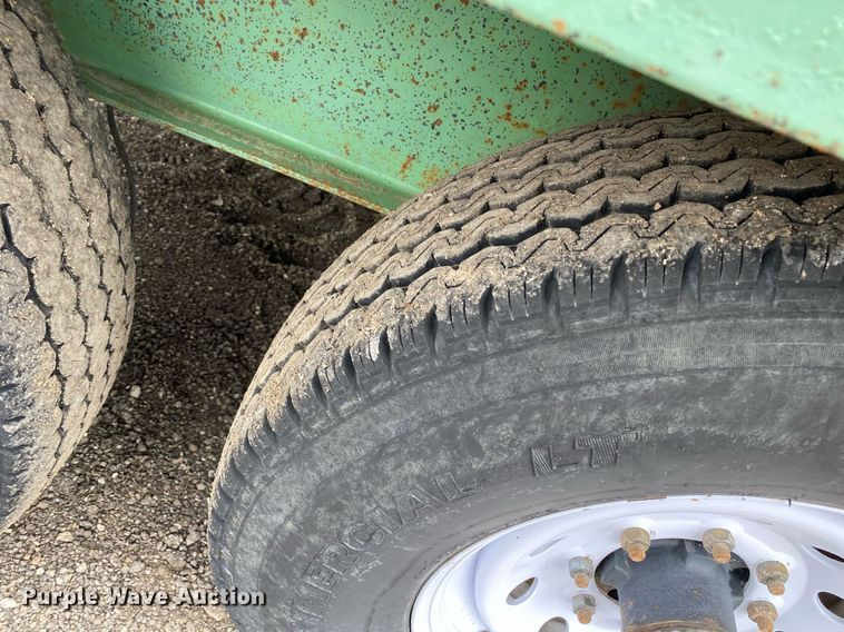 image for item KB9509 2008 Circle D 21GNFBBT  equipment trailer