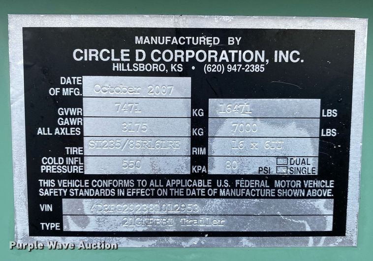 image for item KB9509 2008 Circle D 21GNFBBT  equipment trailer