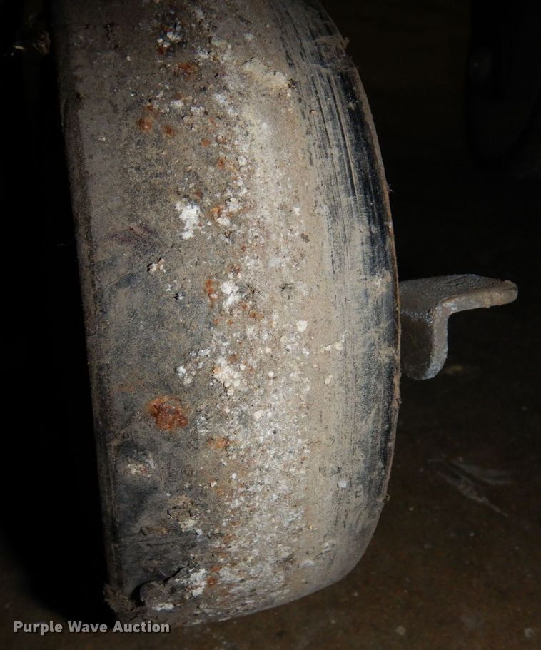 image for item KU9887 Snap-on  muscle car edition toolbox