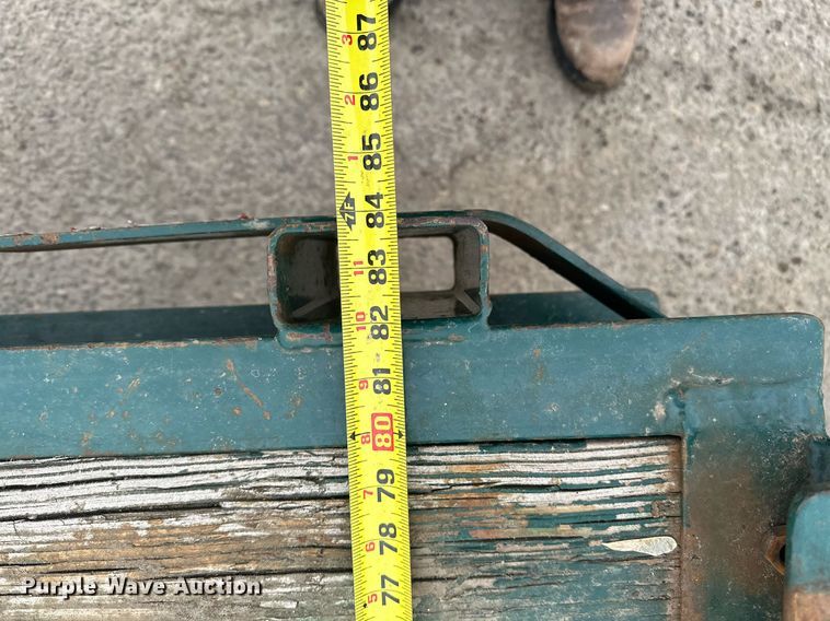 image for item KU9902 2006 Felling  equipment trailer